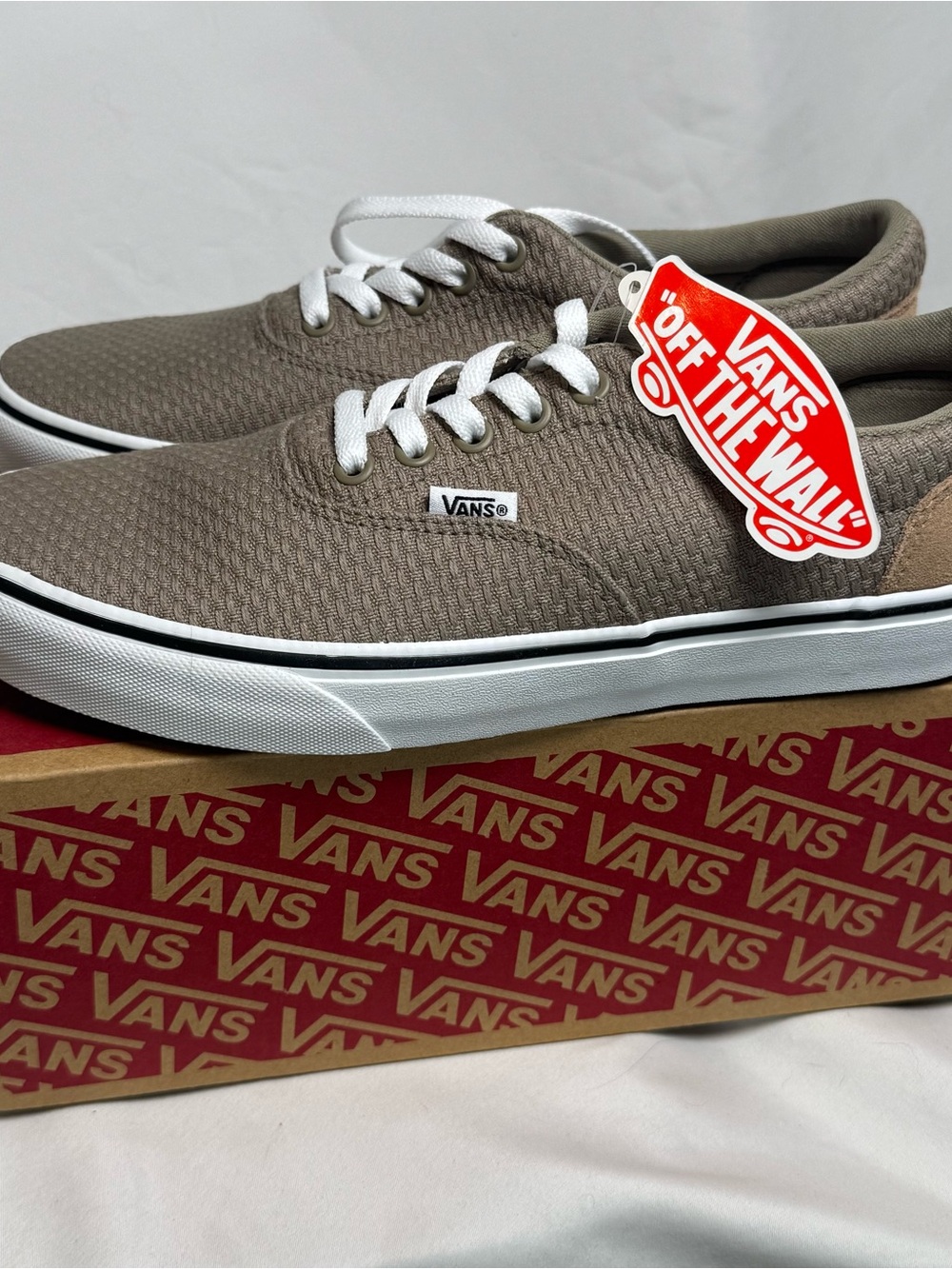 NWT Vans Doheny Textured Canvas Low Top Skate Shoes Brown Size 9